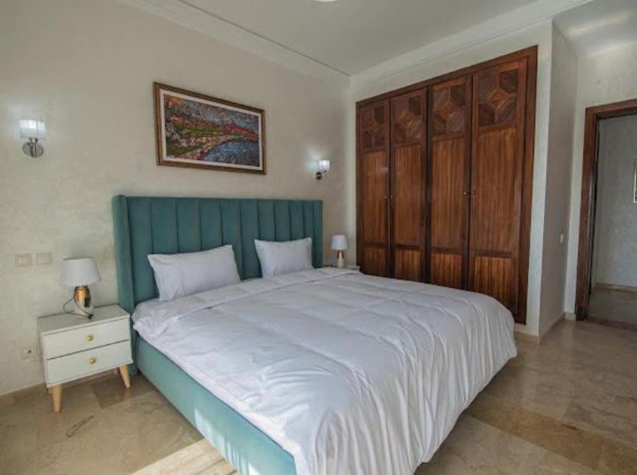 Marina Panoramic 3bdr Luxury *