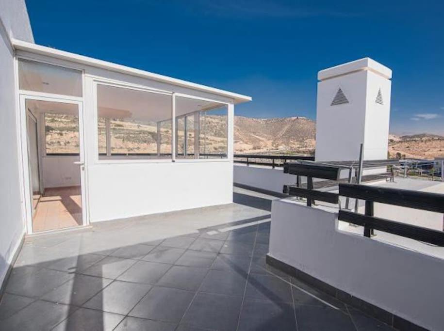 Marina Panoramic 3bdr Luxury Apartment