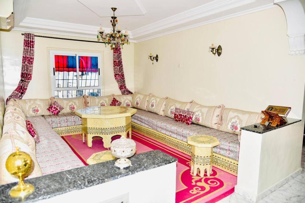 Apartment Superbe Bien Equipe A