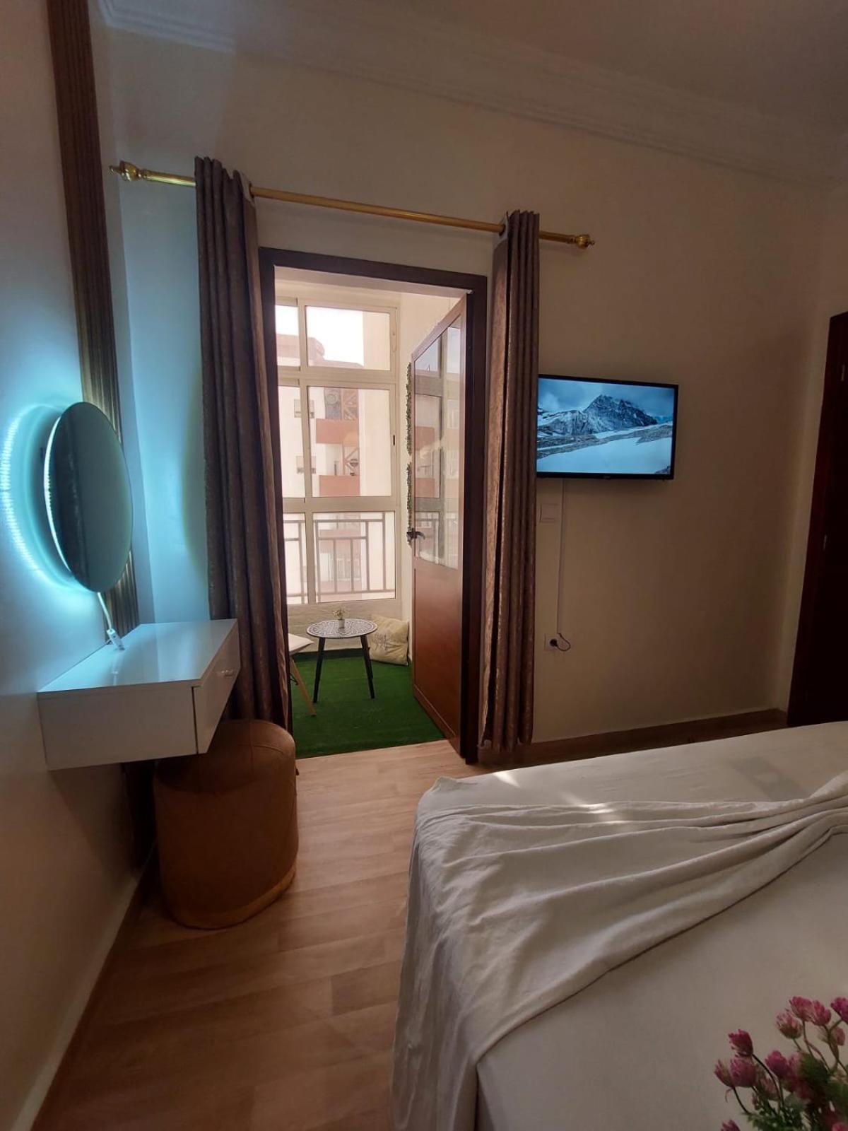 Charite Host , Wifi Et Parking Gratuit Agadir