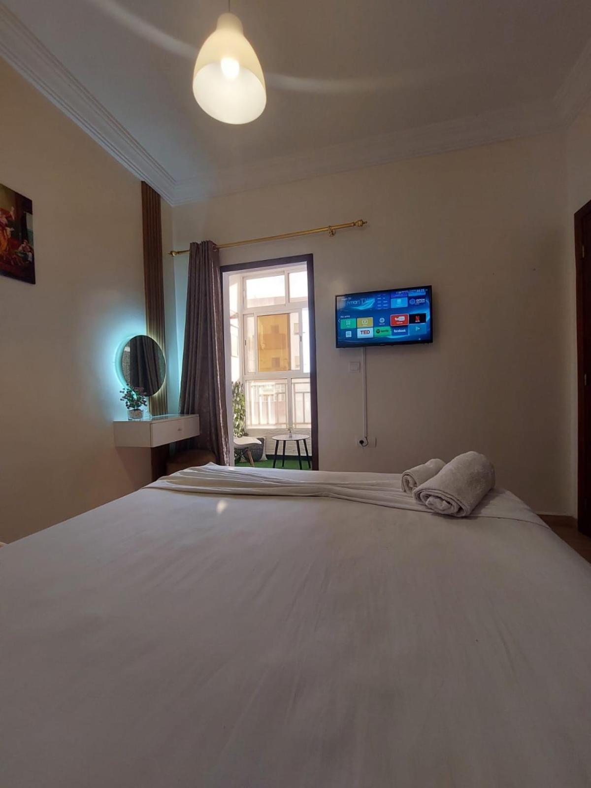 Charite Host , Wifi Et Parking Gratuit * Agadir