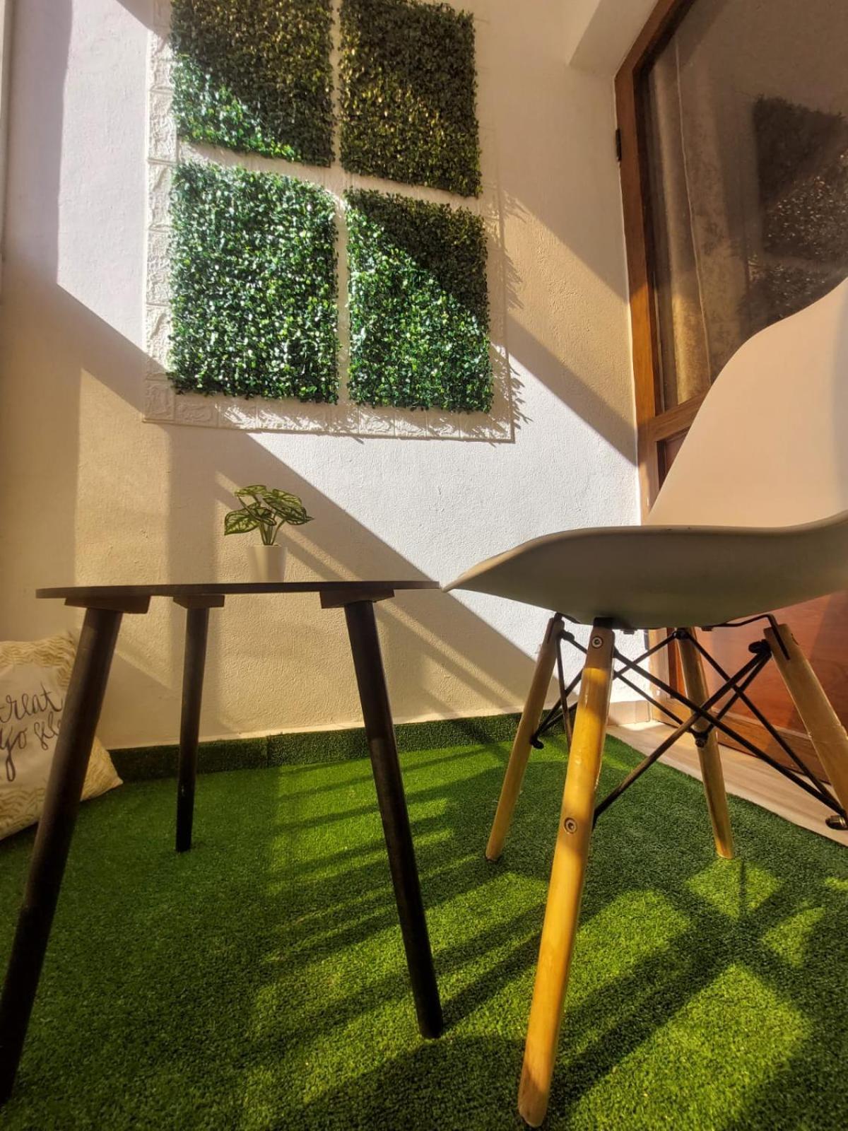 Charite Host , Wifi Et Parking Gratuit Apartment *