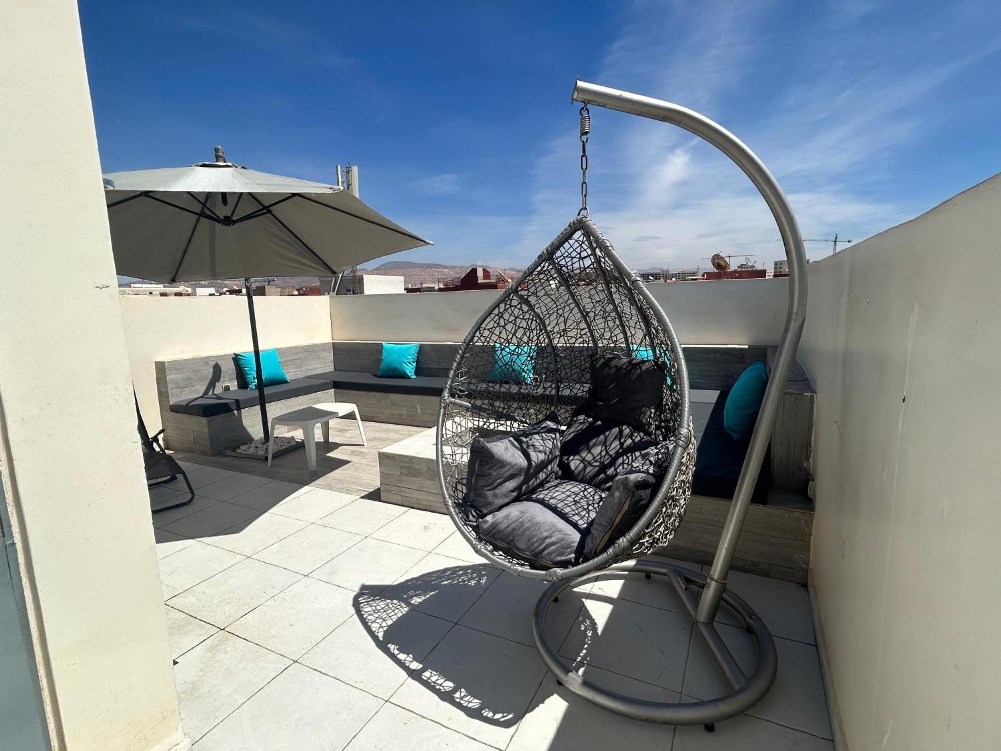 Moderne Avec Hammam En Plein Centre Agadir