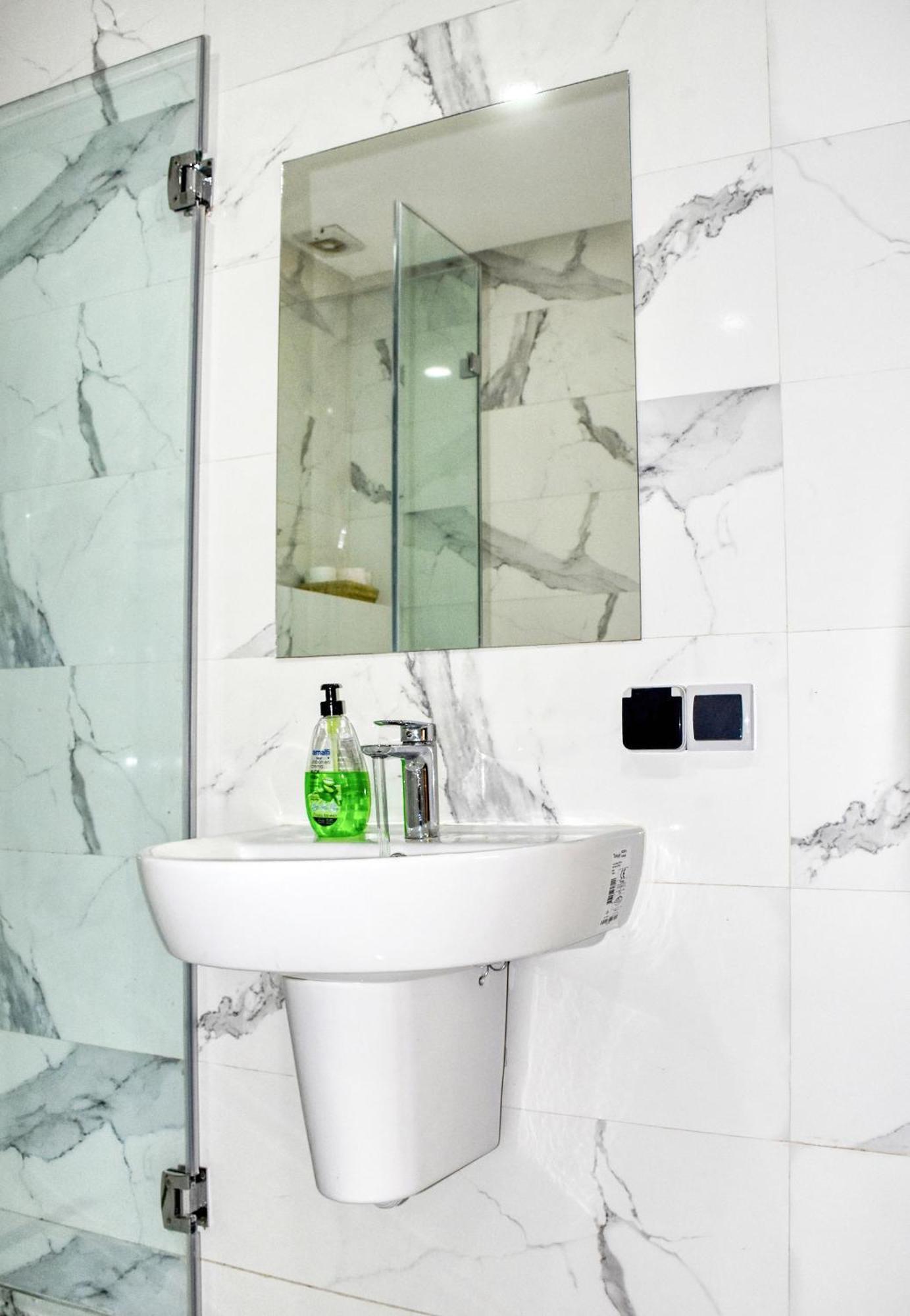 Elegance - De Luxe Au Centre D'agadir Apartment *
