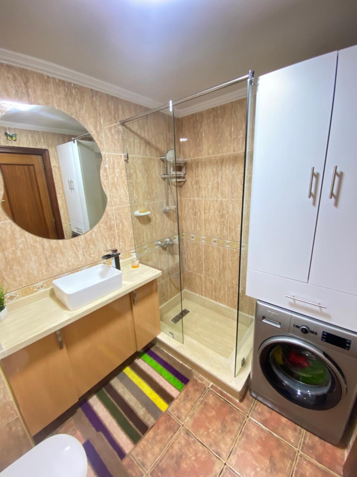 Apartment Prime Near With Pool, Amenities, Activities Deals
