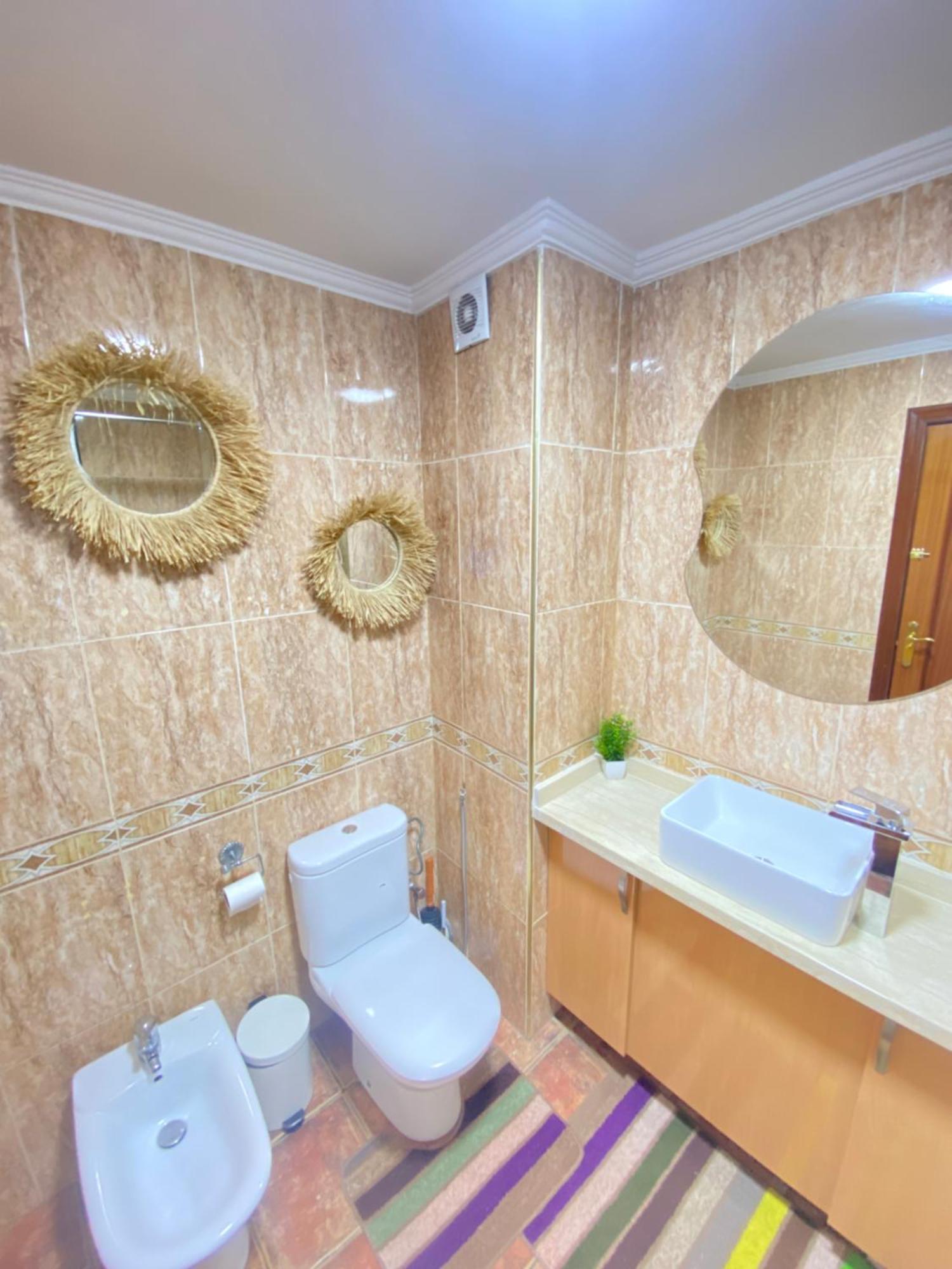 Prime Near With Pool, Amenities, Activities Deals Apartment