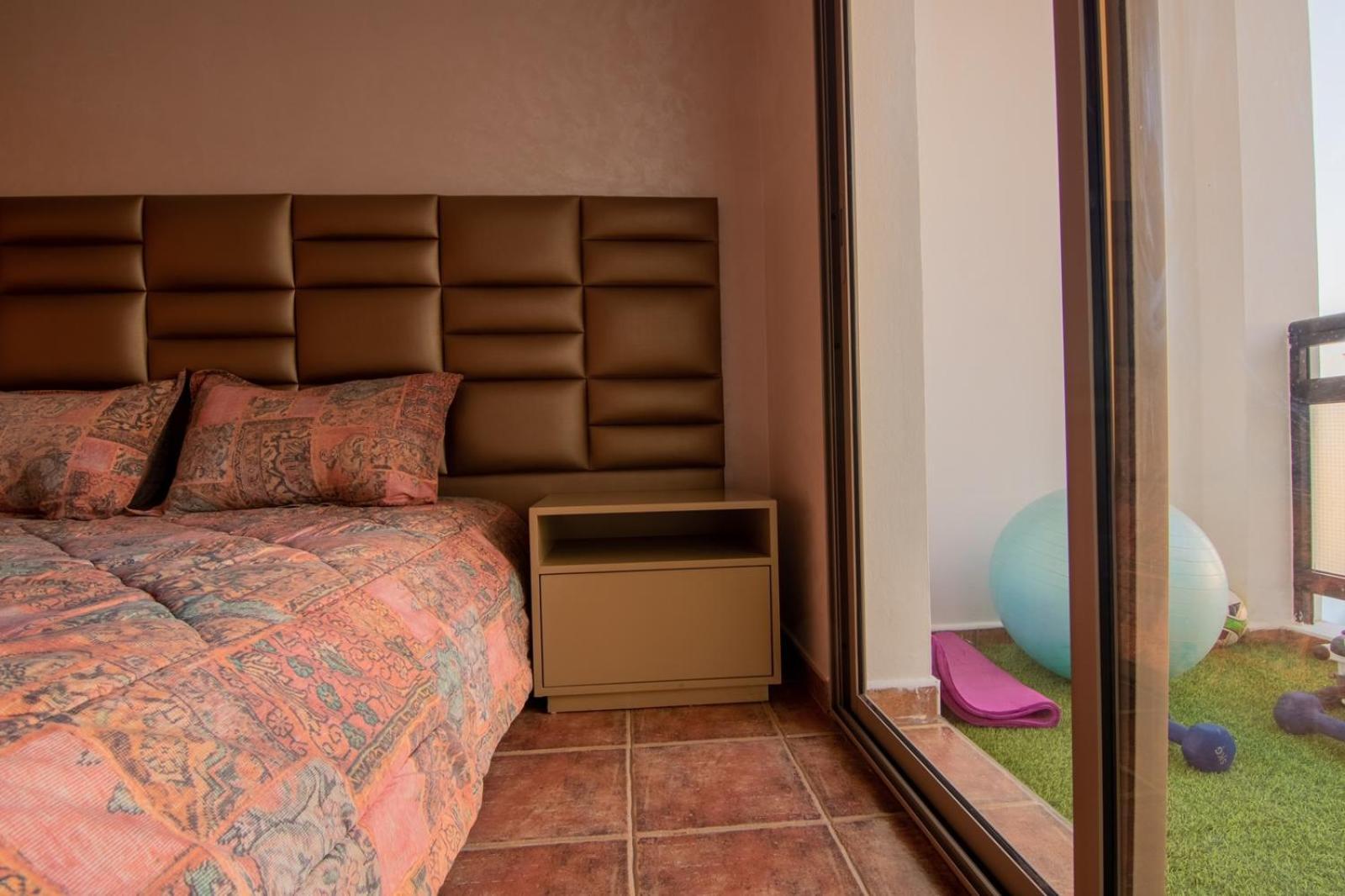 Prime Near With Pool, Amenities, Activities Deals Apartment
