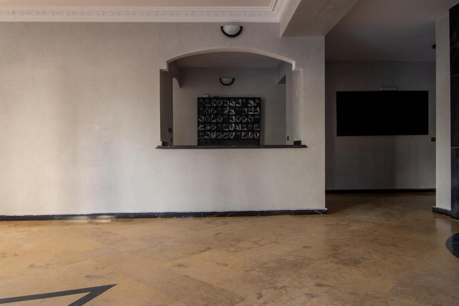 Apartment Prime Near With Pool, Amenities, Activities Deals