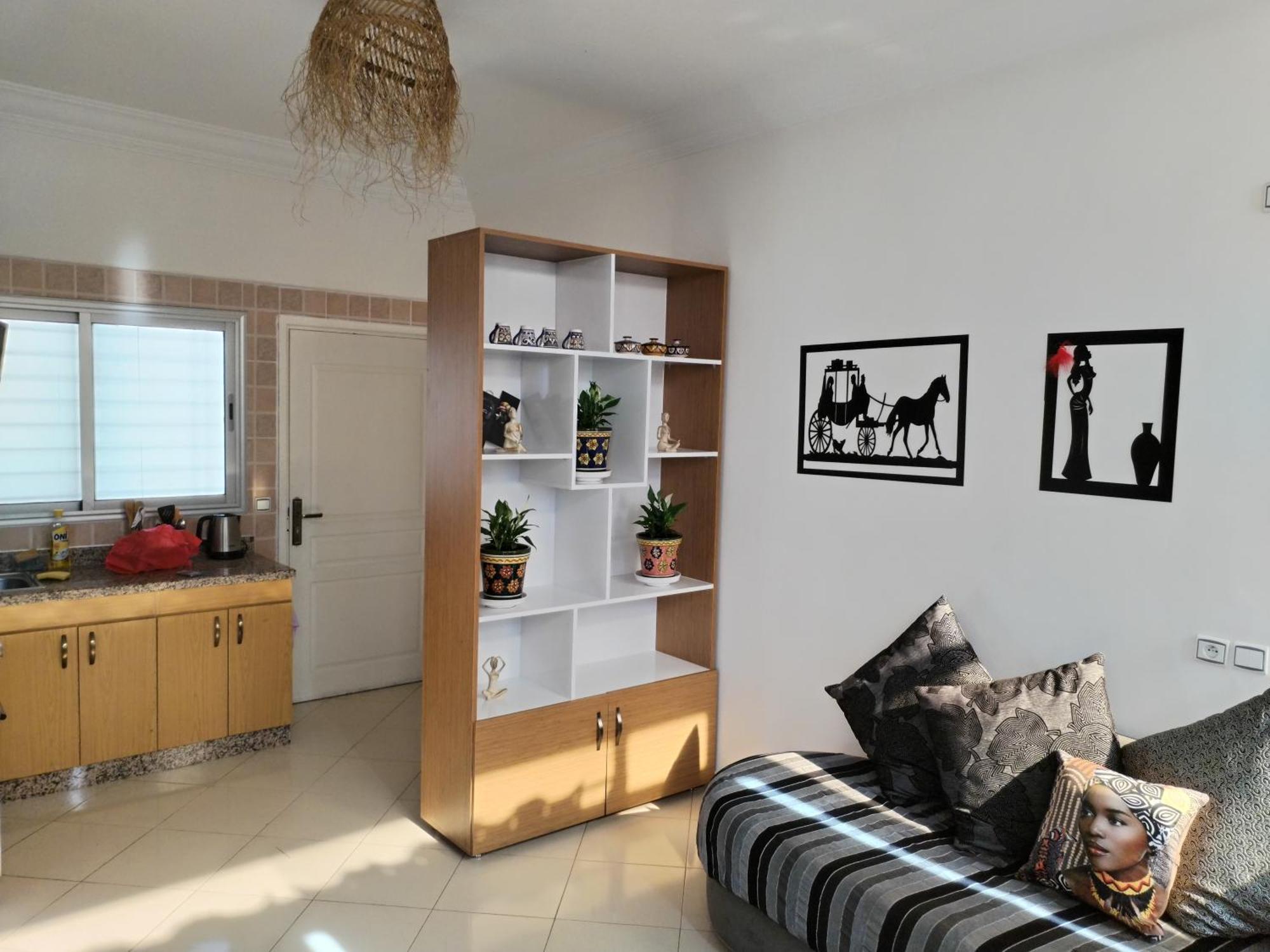 Large Sea View Studio Apartment *