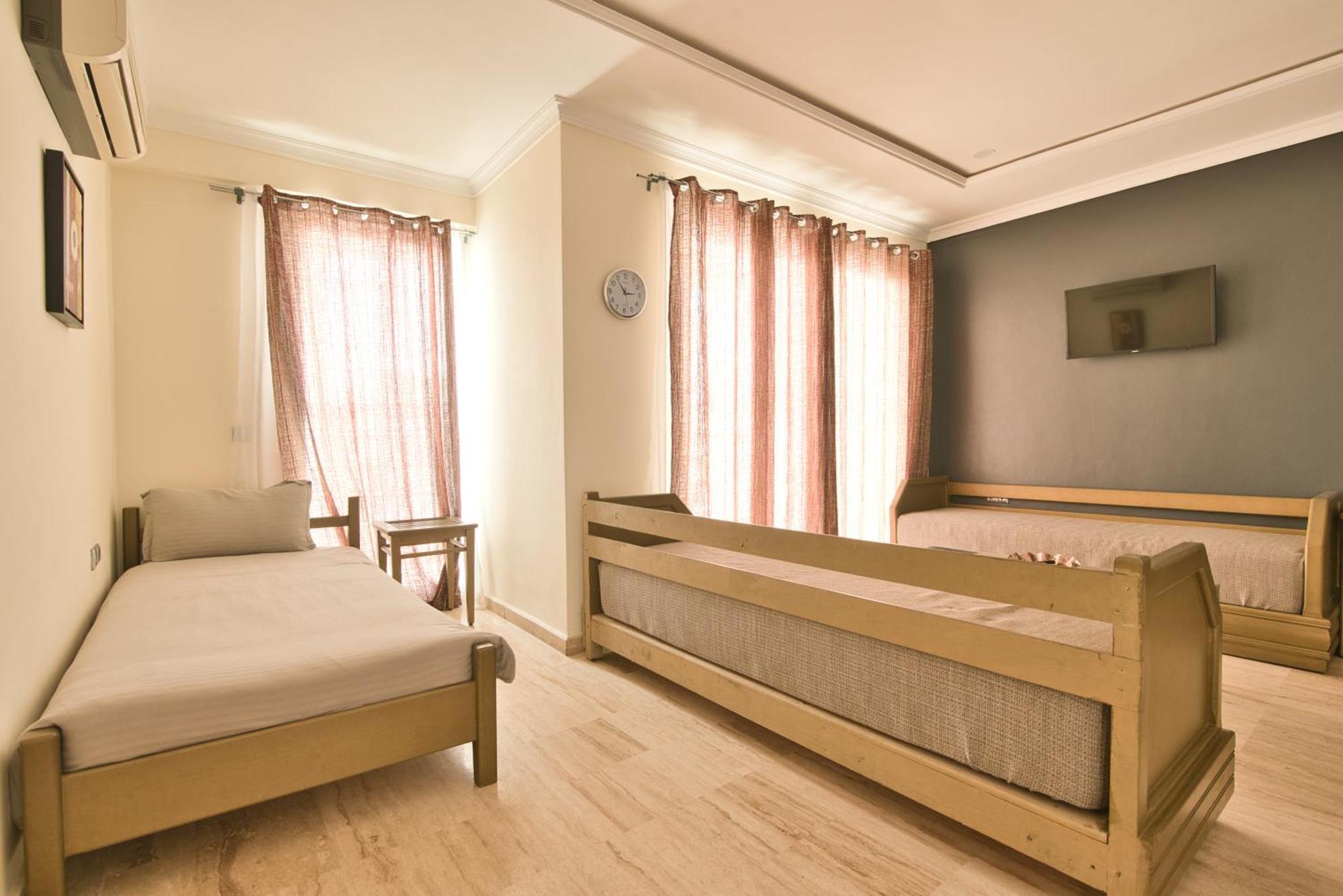 Founty Aparthotel 4*