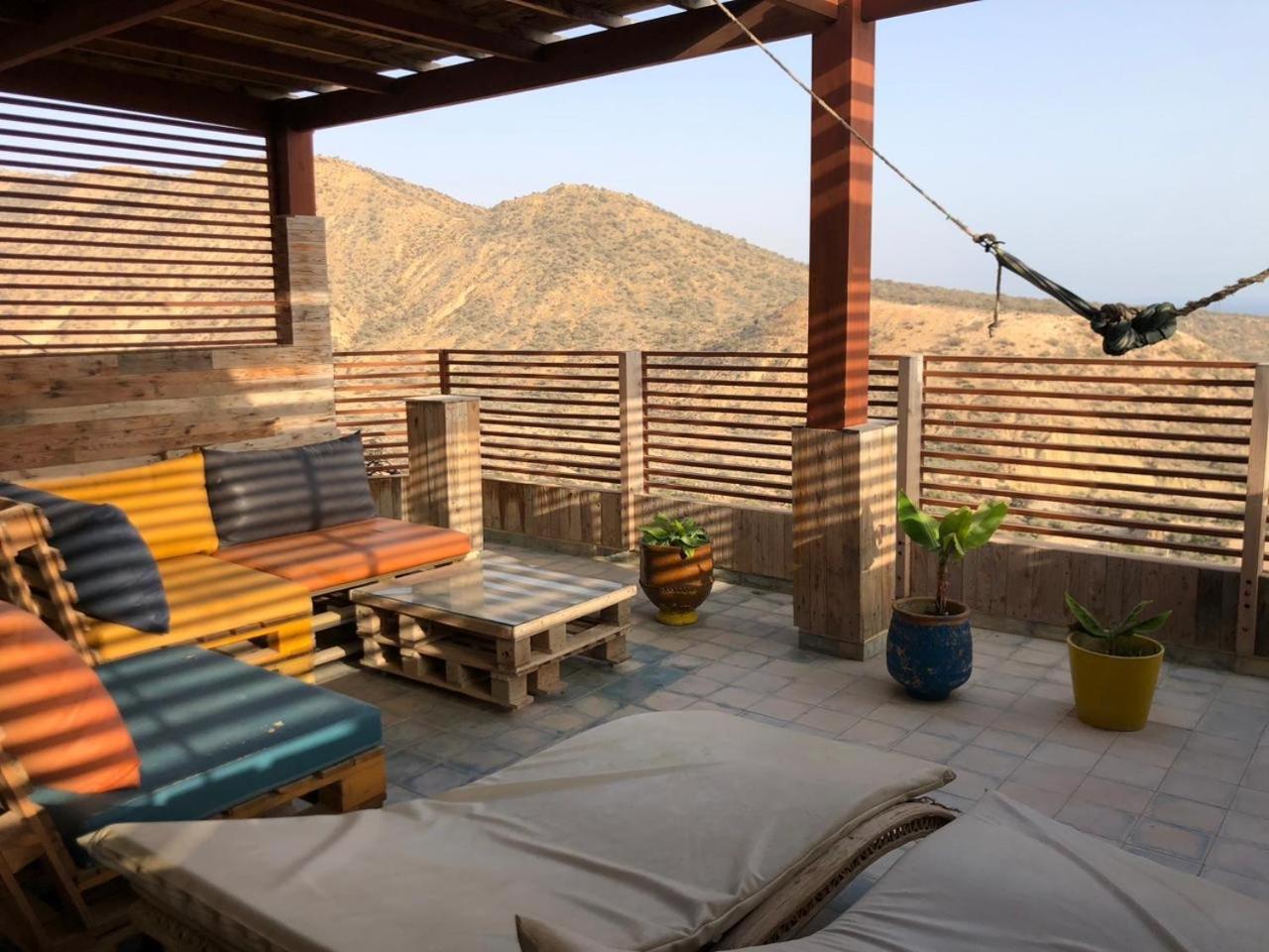Little Paradise House *