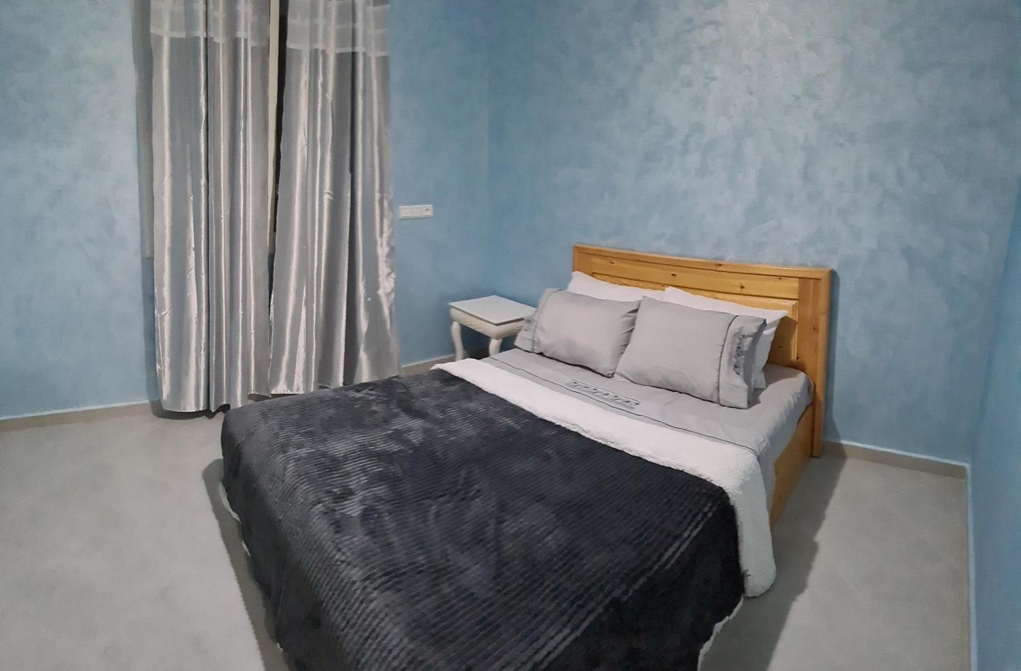 Apartment In Anza *