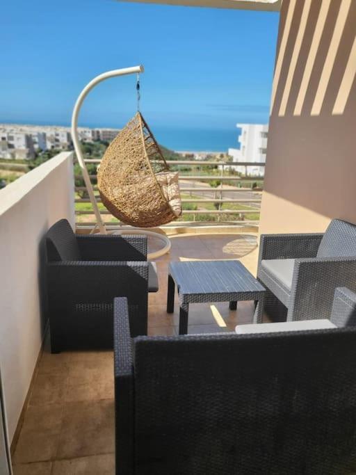 Standing Avec Piscine A Imiouaddar Apartment