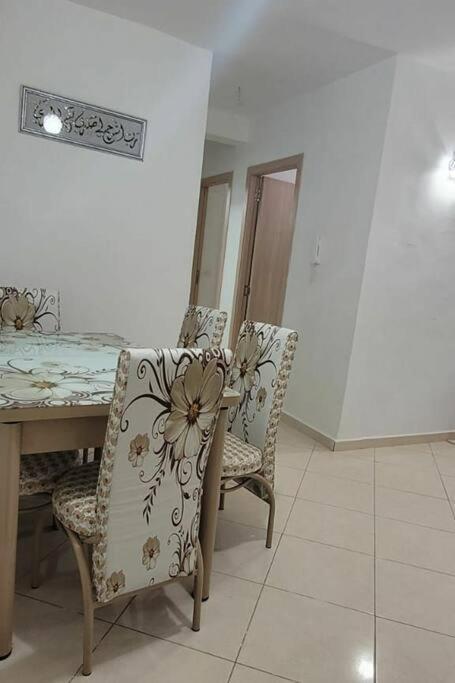 Apartment New Two-bedroom In Residential Area
