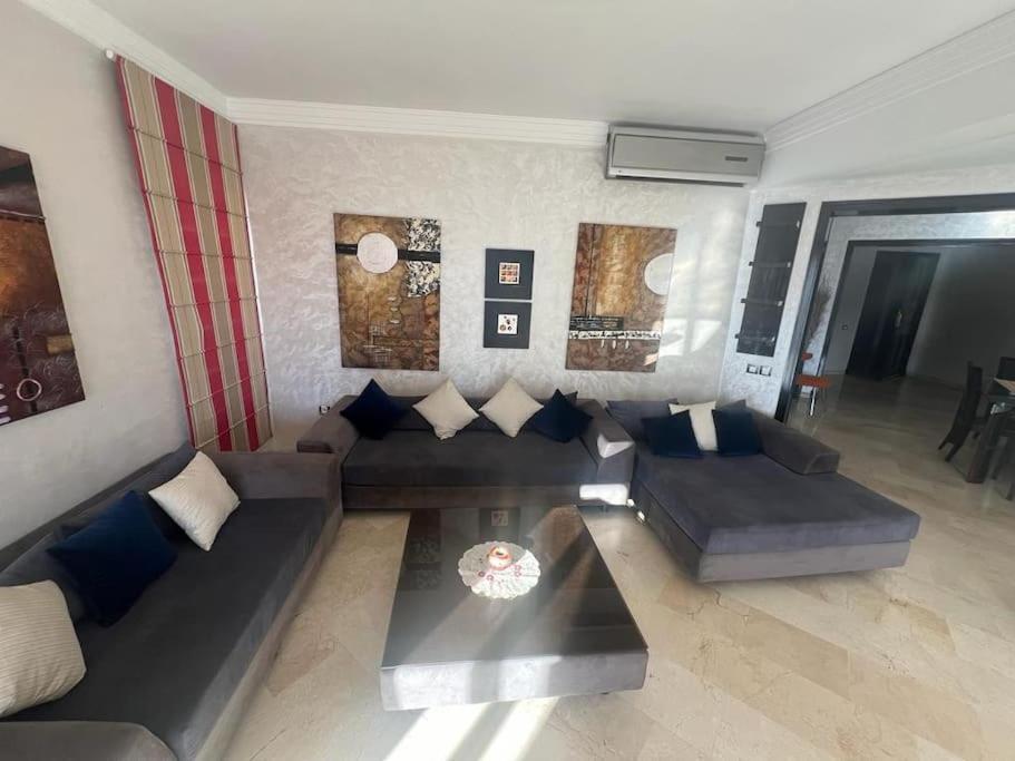 Spacieux Vue Marina Apartment