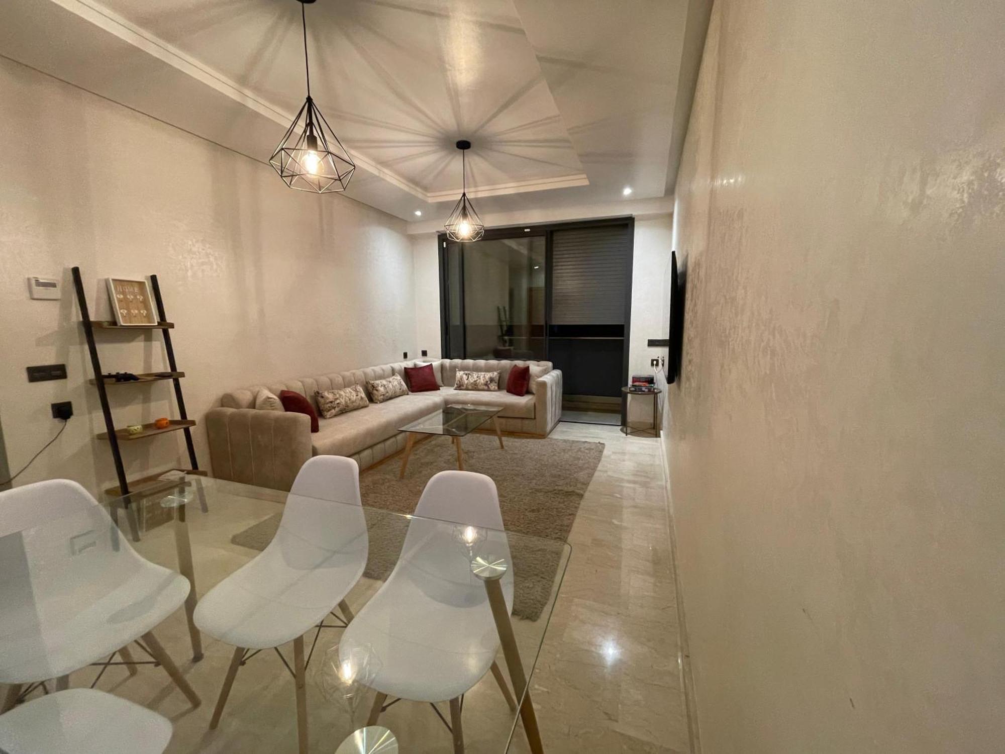 Appartement Superbe Avec Piscine à Bay