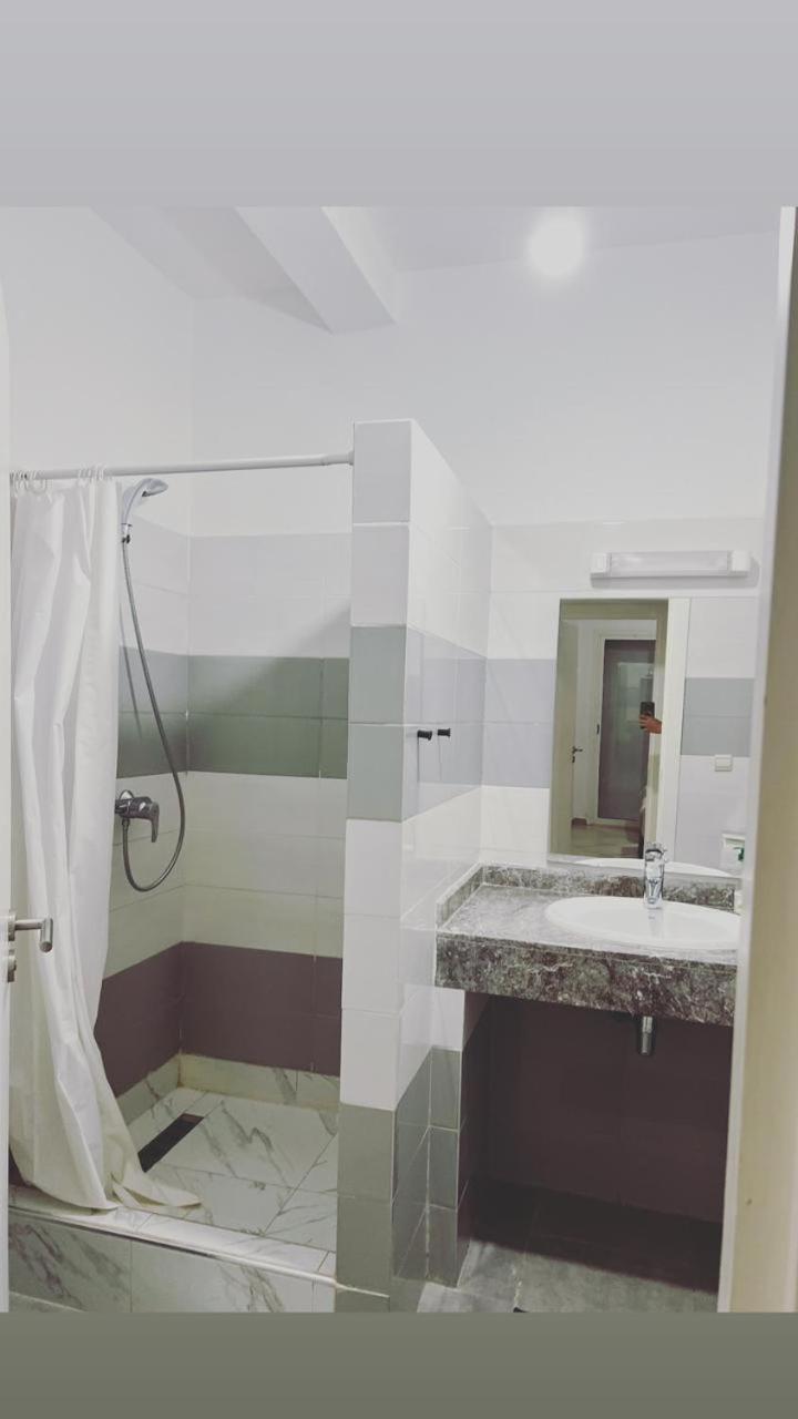 Apartment Standing Avec Piscine A Imiouaddar