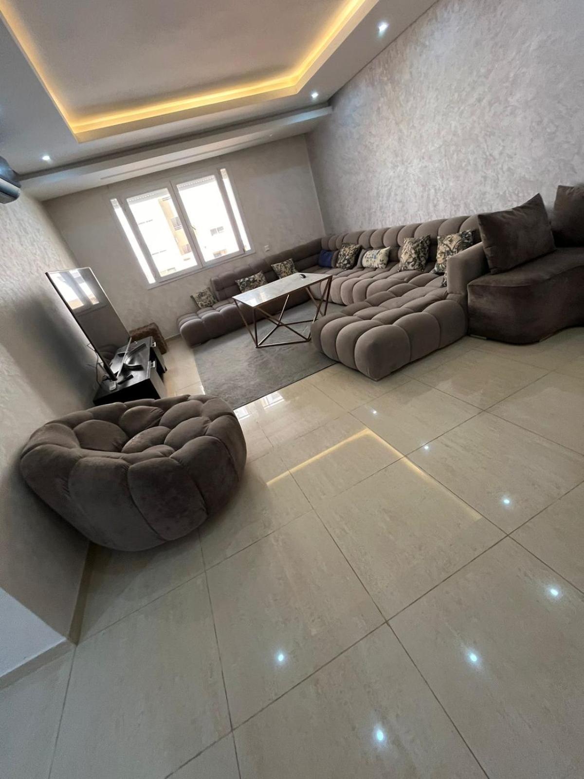 Islane Vue Piscine Apartment