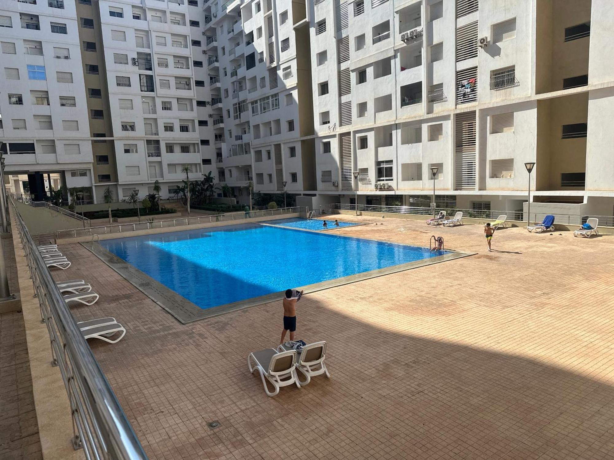 Modern Pool Service Airport Shuttle Easy Check-in Cozy Beds 7 Min From Marina *