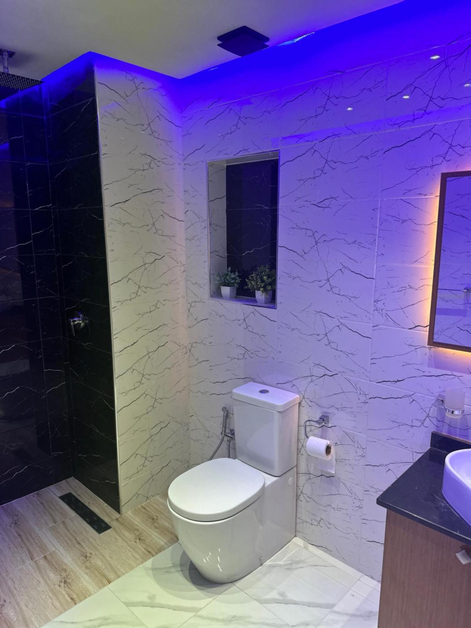 Apartment Your Ideal Pool Access Airport Service Self Check-in & Pristine Comfort