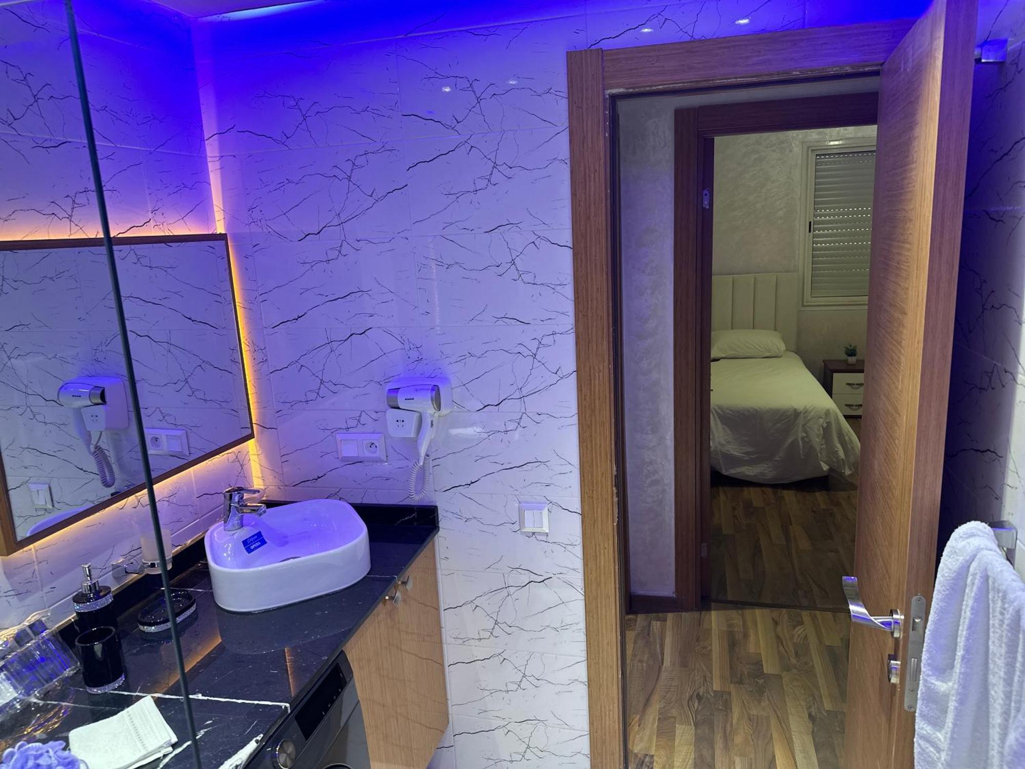 Apartment Modern Pool Service Airport Shuttle Easy Check-in Cozy Beds 7 Min From Marina Agadir