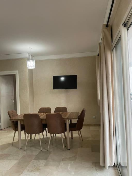 Superbe A La Marina Apartment *