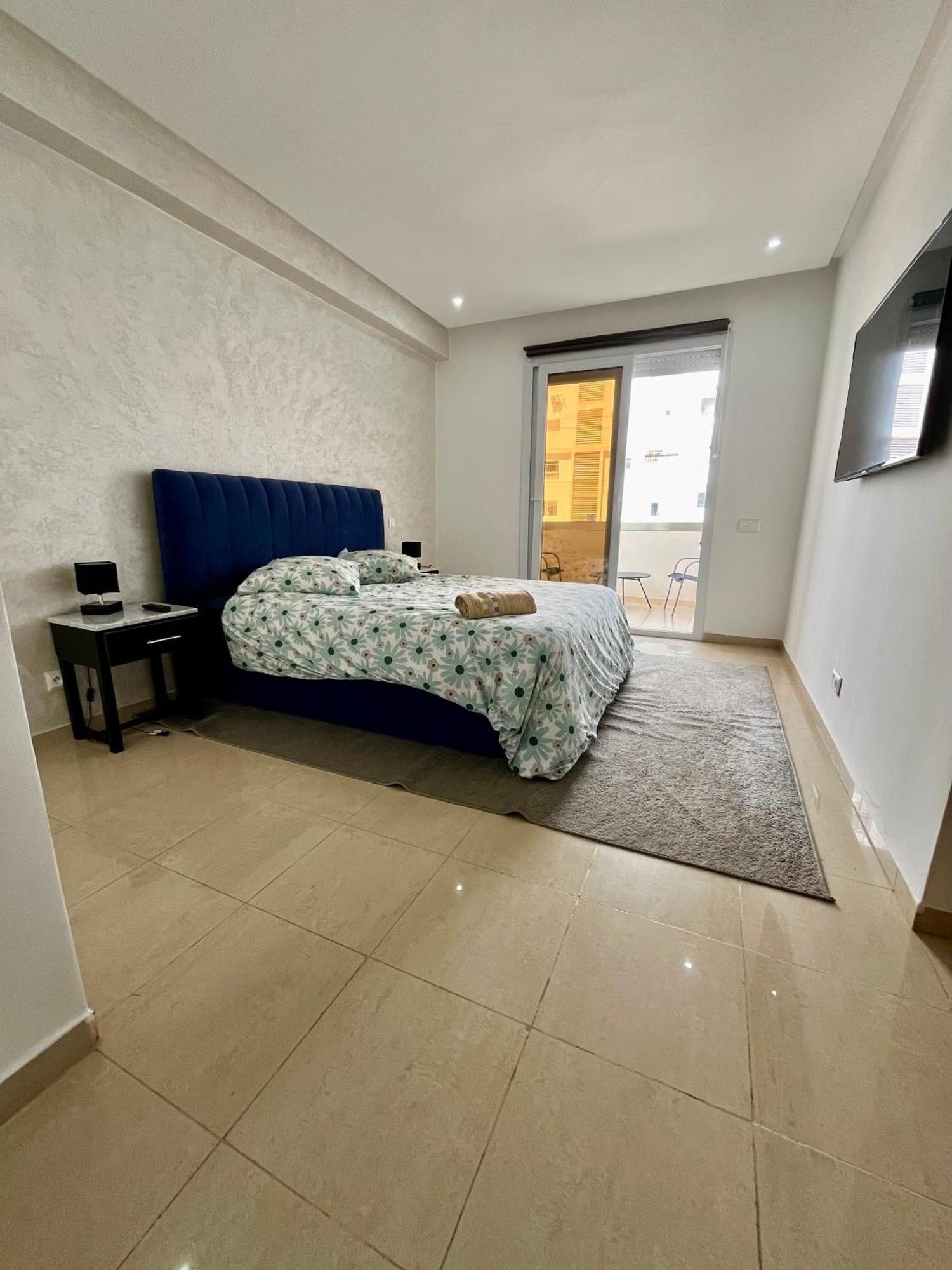 Islane Apartment *