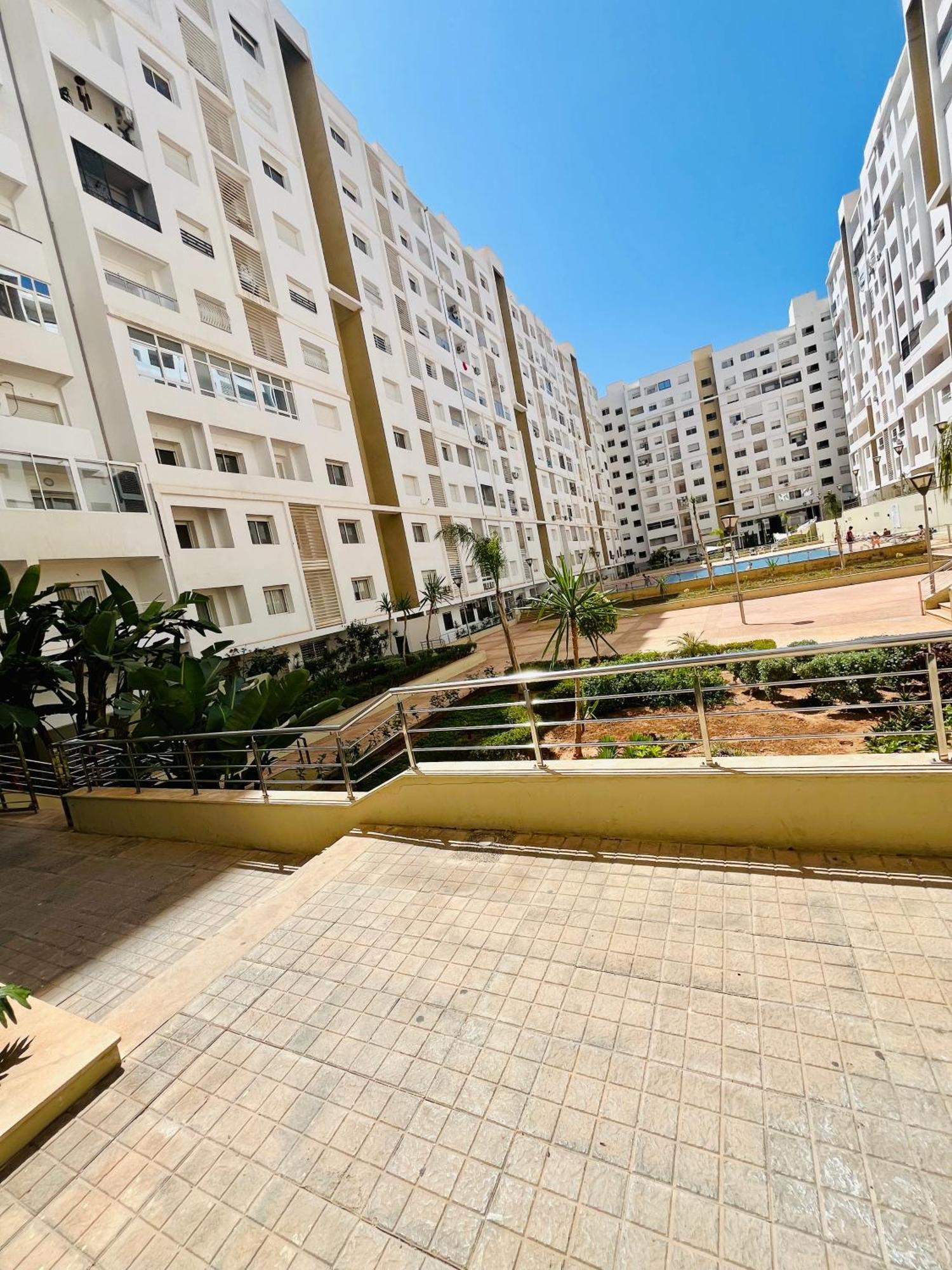 Islane Apartment