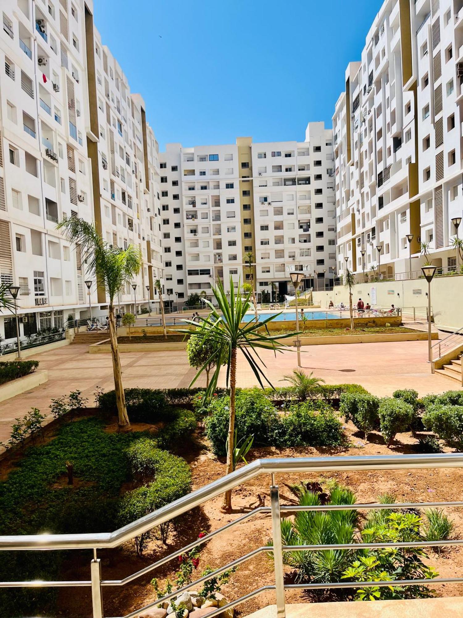 Islane Apartment