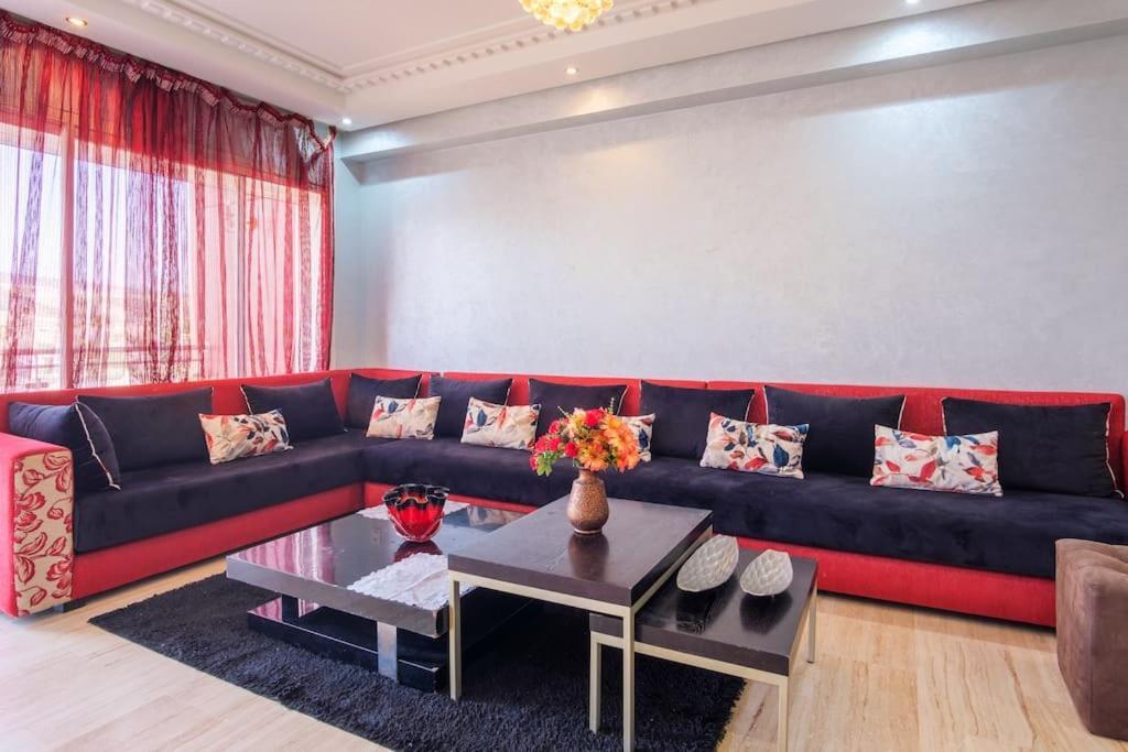 Apartment Amazing Beautiful & Luxurious In Touristic Area