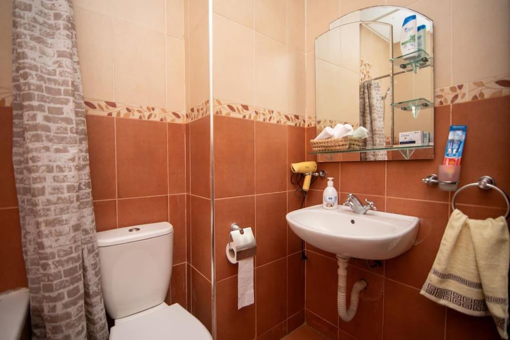 2 Mins To & Attractions Agadir