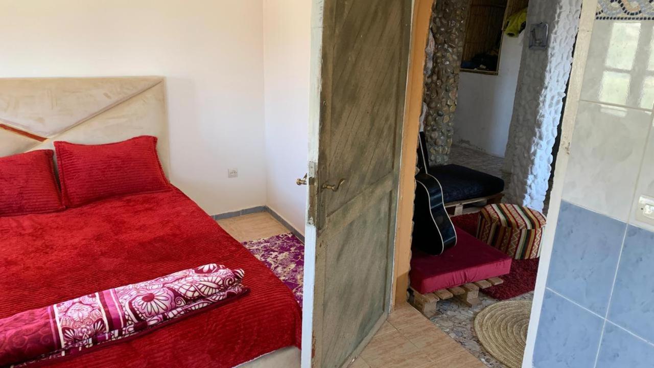 Homestay Rue Tihwarin Banana *