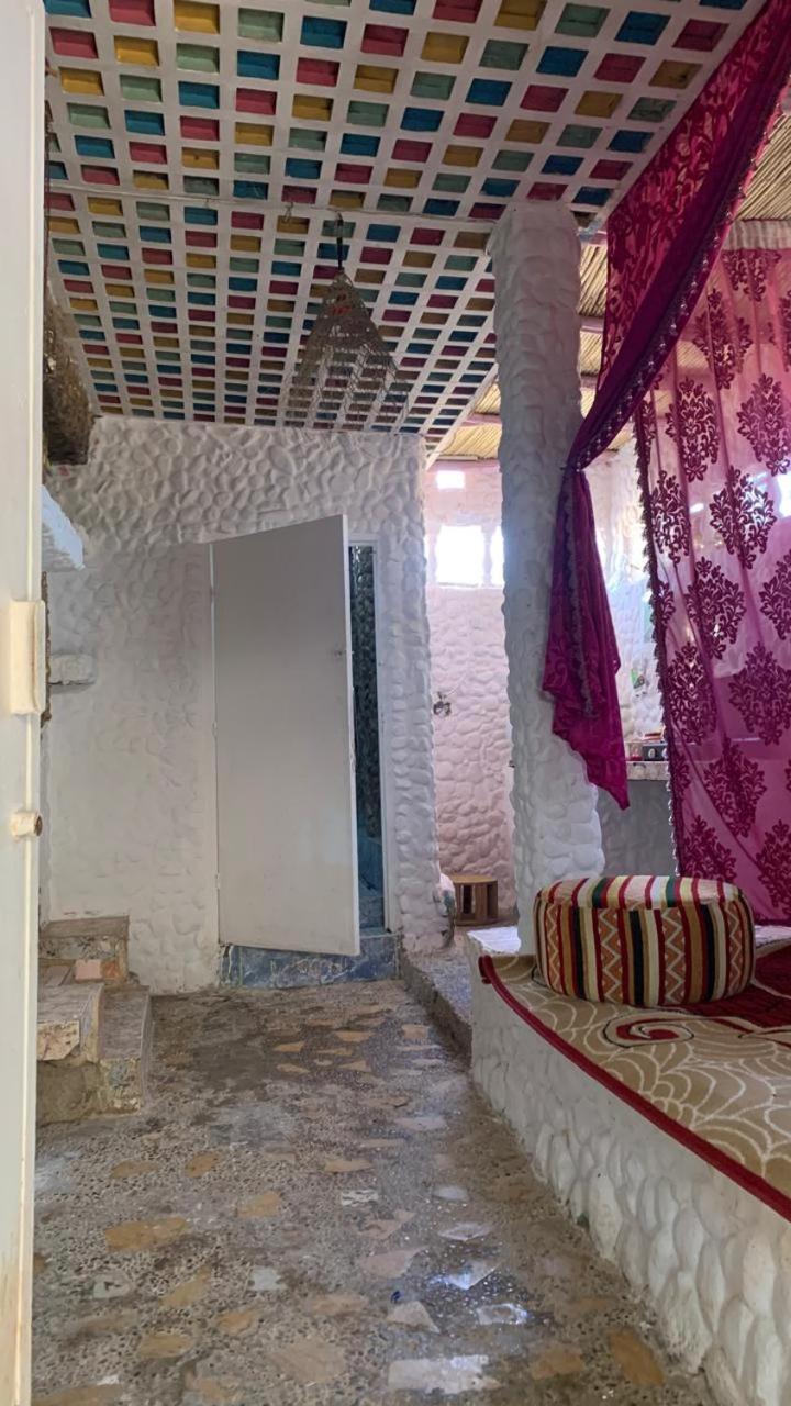 Rue Tihwarin Banana Agadir