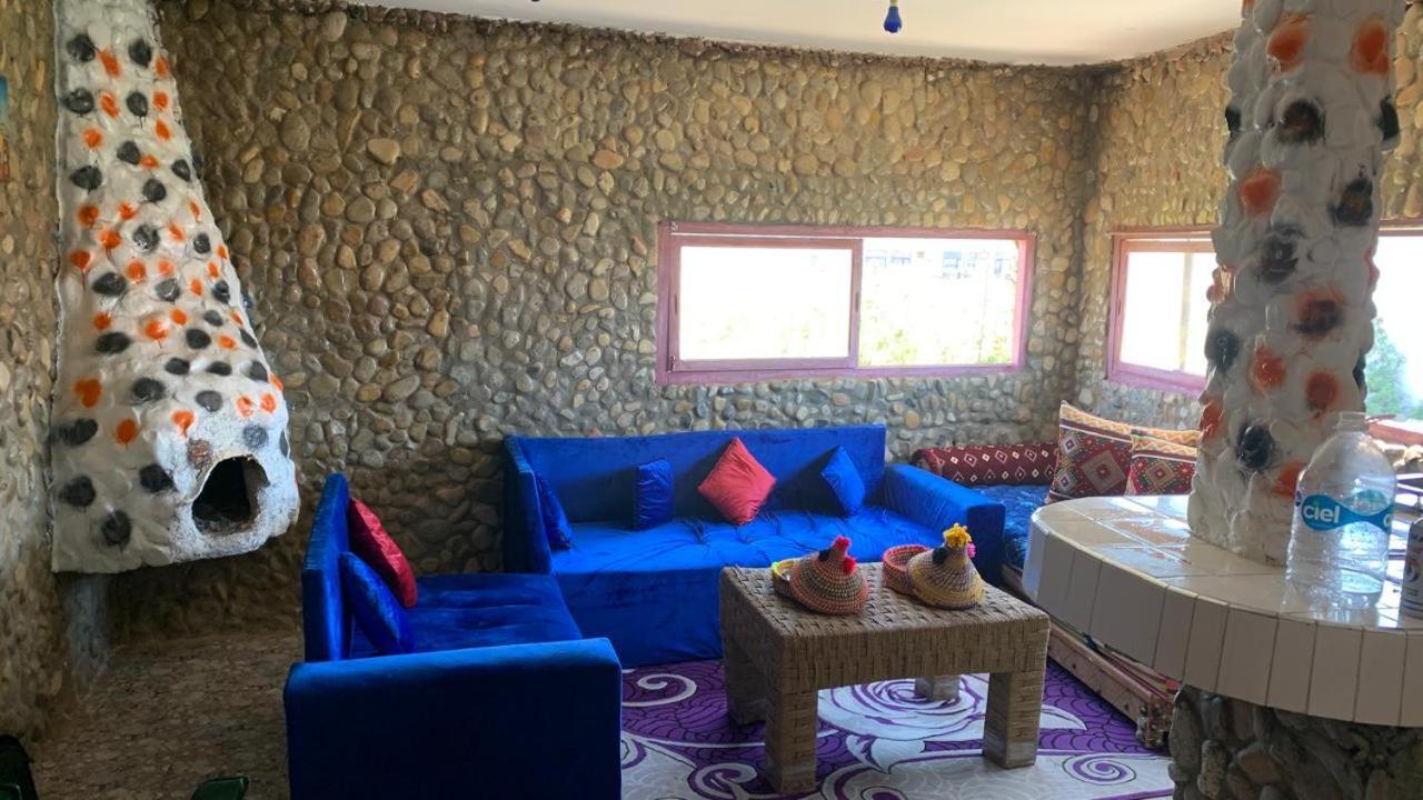 Rue Tihwarin Banana Agadir