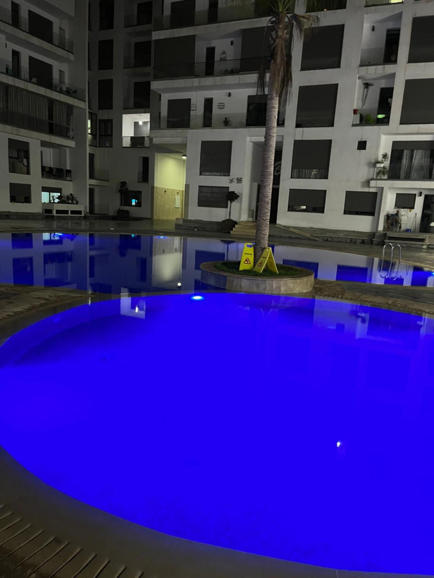Apartment Bay 2