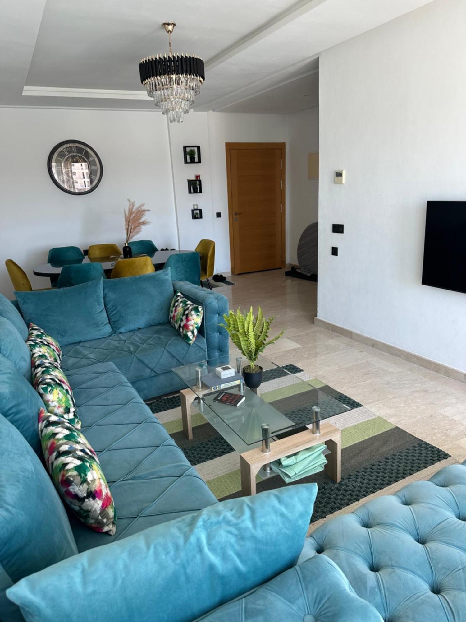 Bay 2 Apartment *