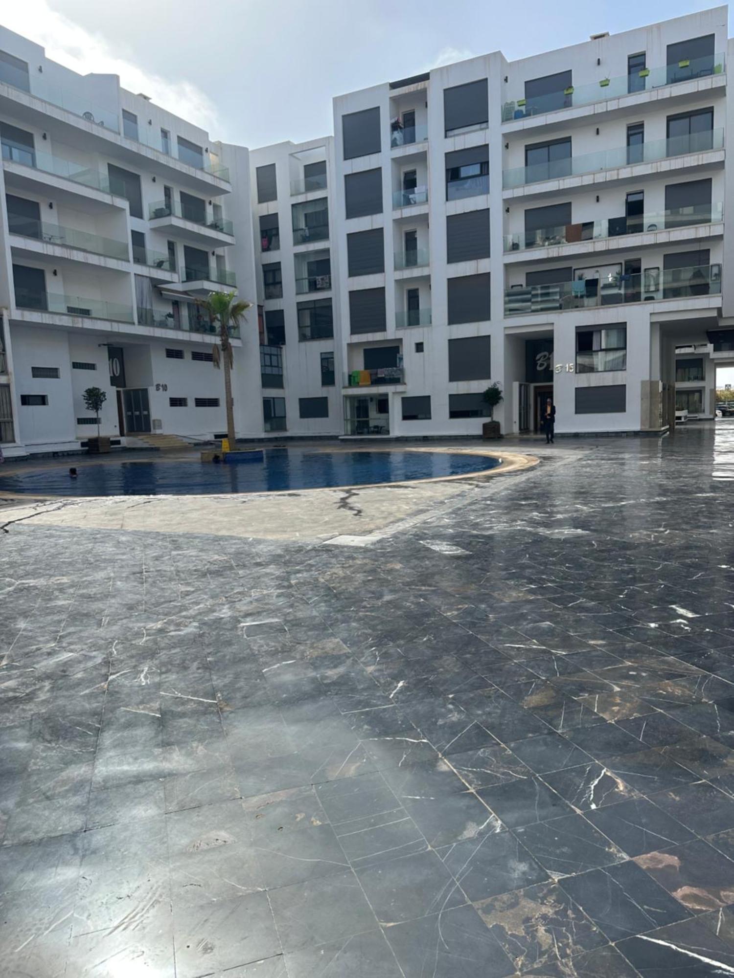 Apartment Bay 2