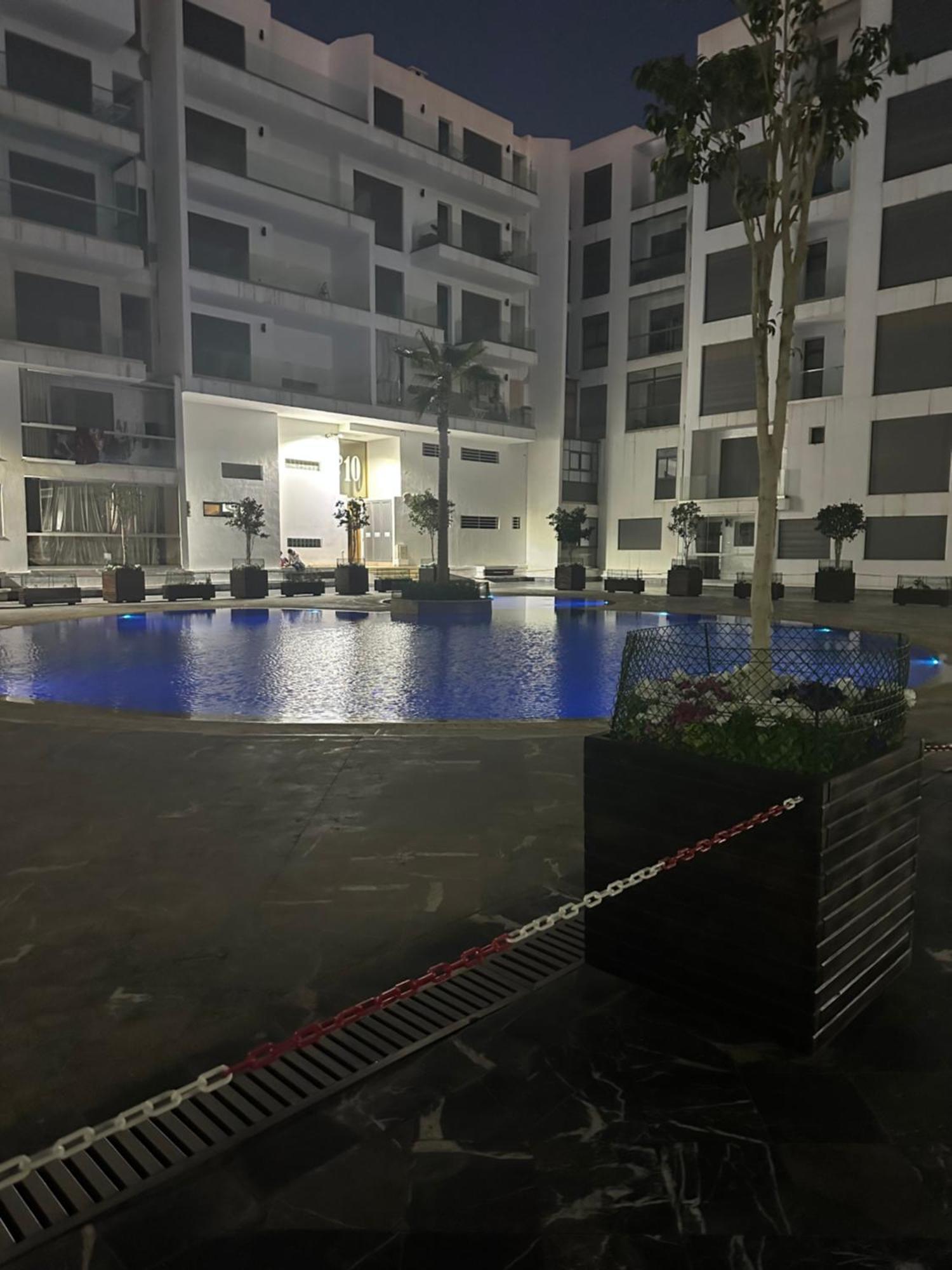 Bay 2 Apartment *