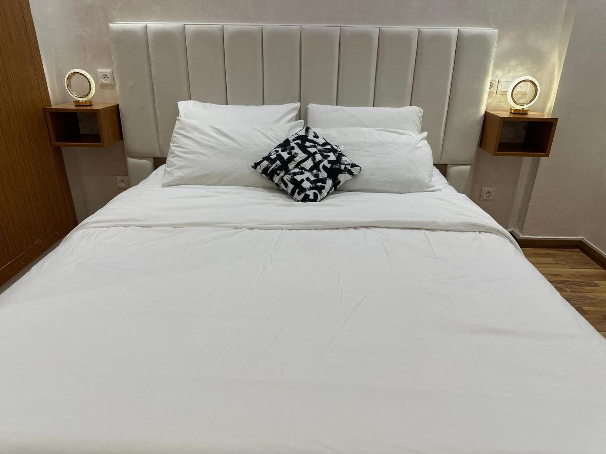 Apartment Modern Pool Service Airport Shuttle Easy Check-in Cozy Beds 7 Min From Marina Agadir