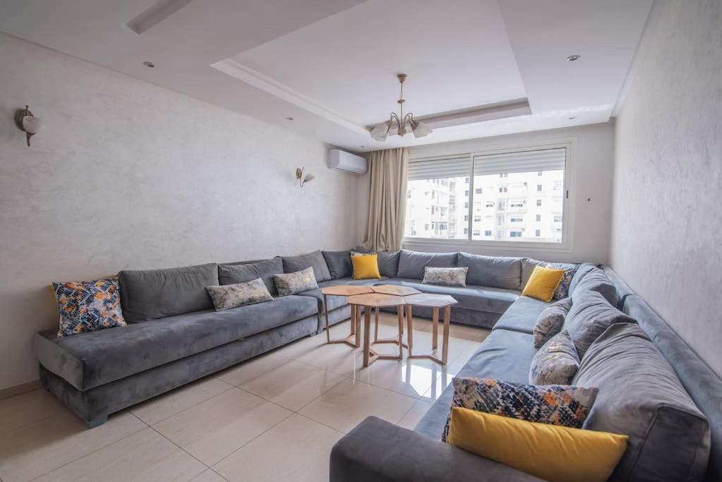 Super! Grand Appart, Piscine Apartment