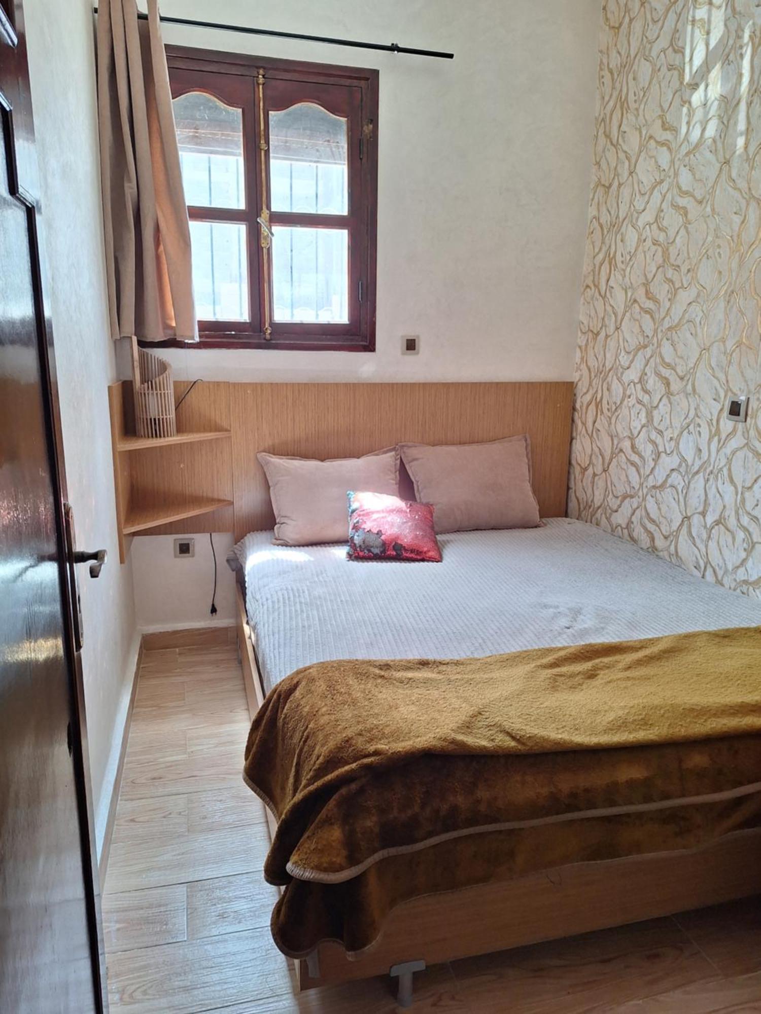 Saphire House *