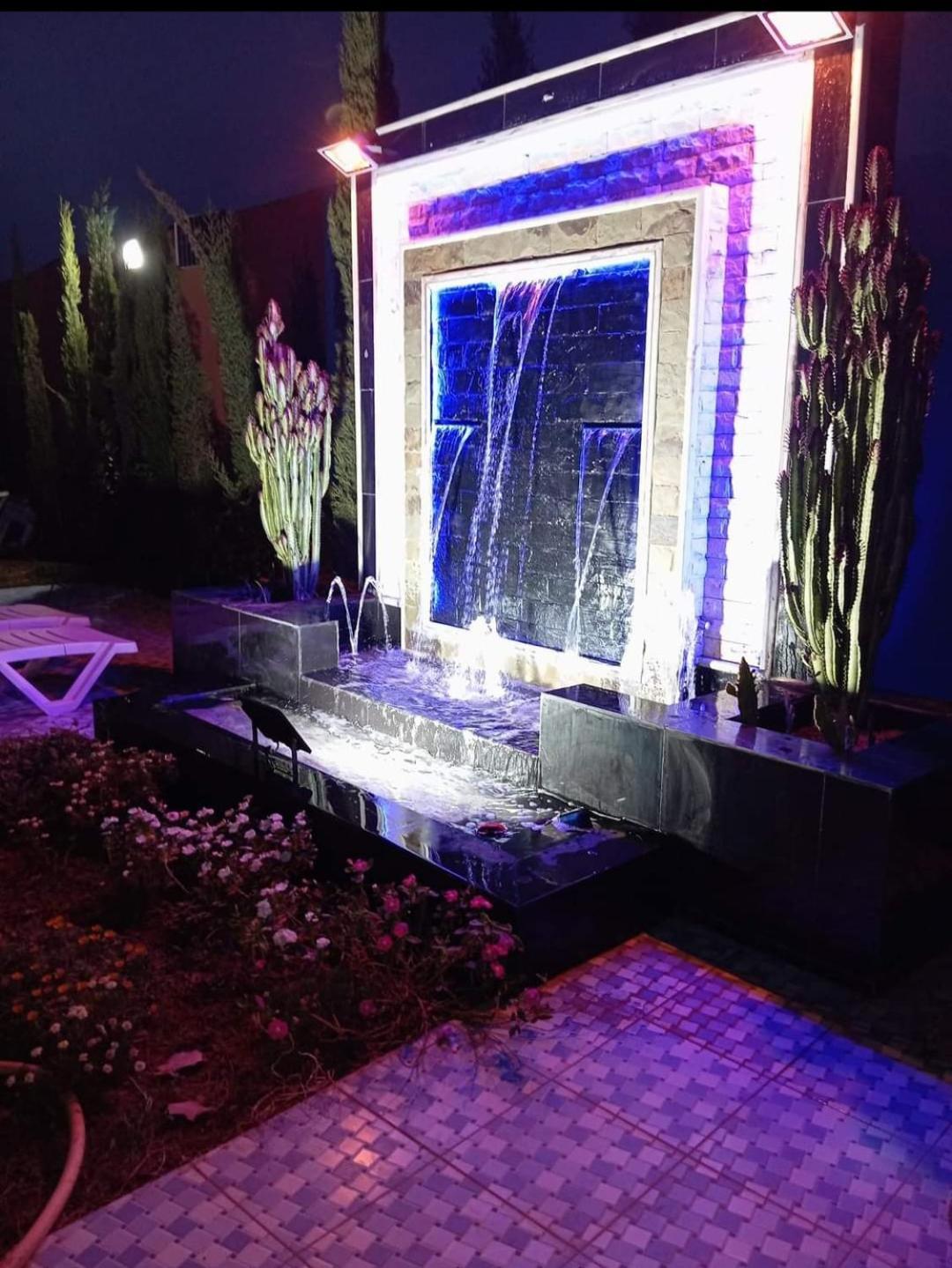 Villa *