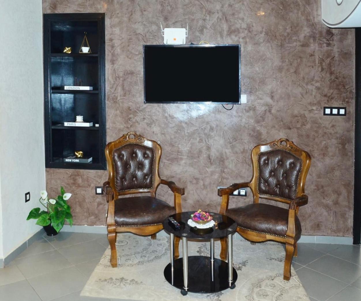 Agadir, Hay Salam, Najah 423 * Agadir