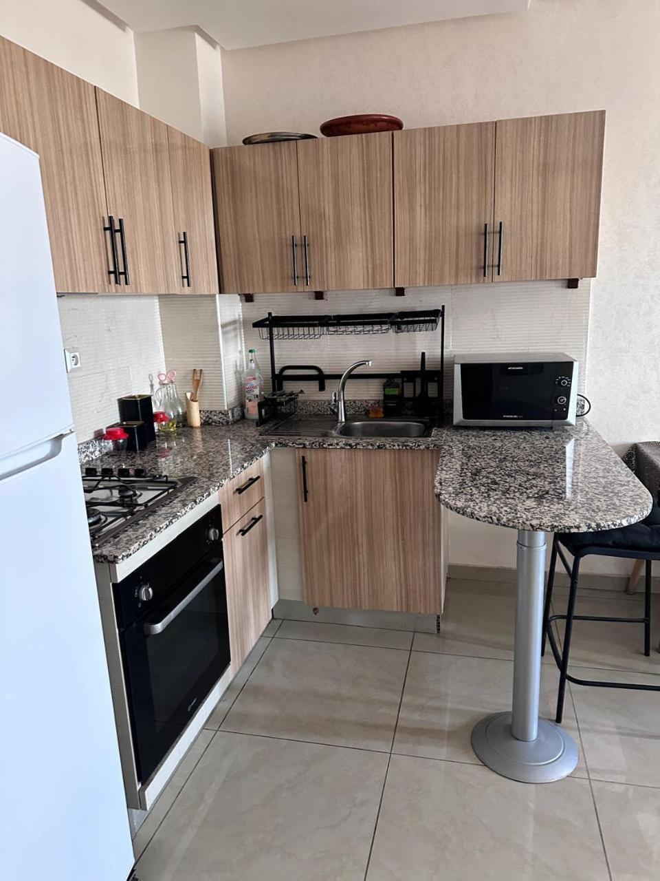 Modern Oasis Pool & Wifi Apartment Agadir
