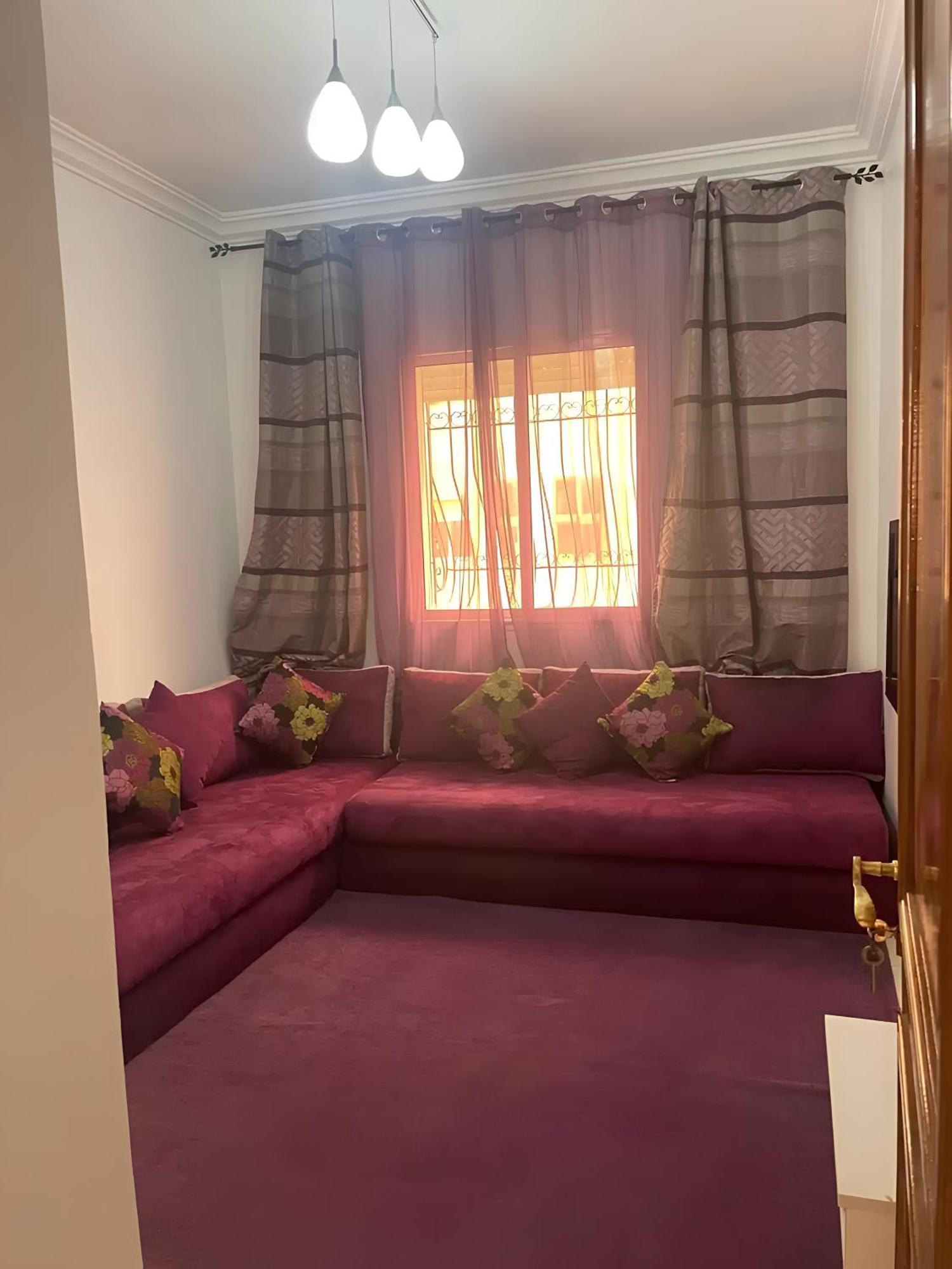 Confortable Et Spacieuse Apartment