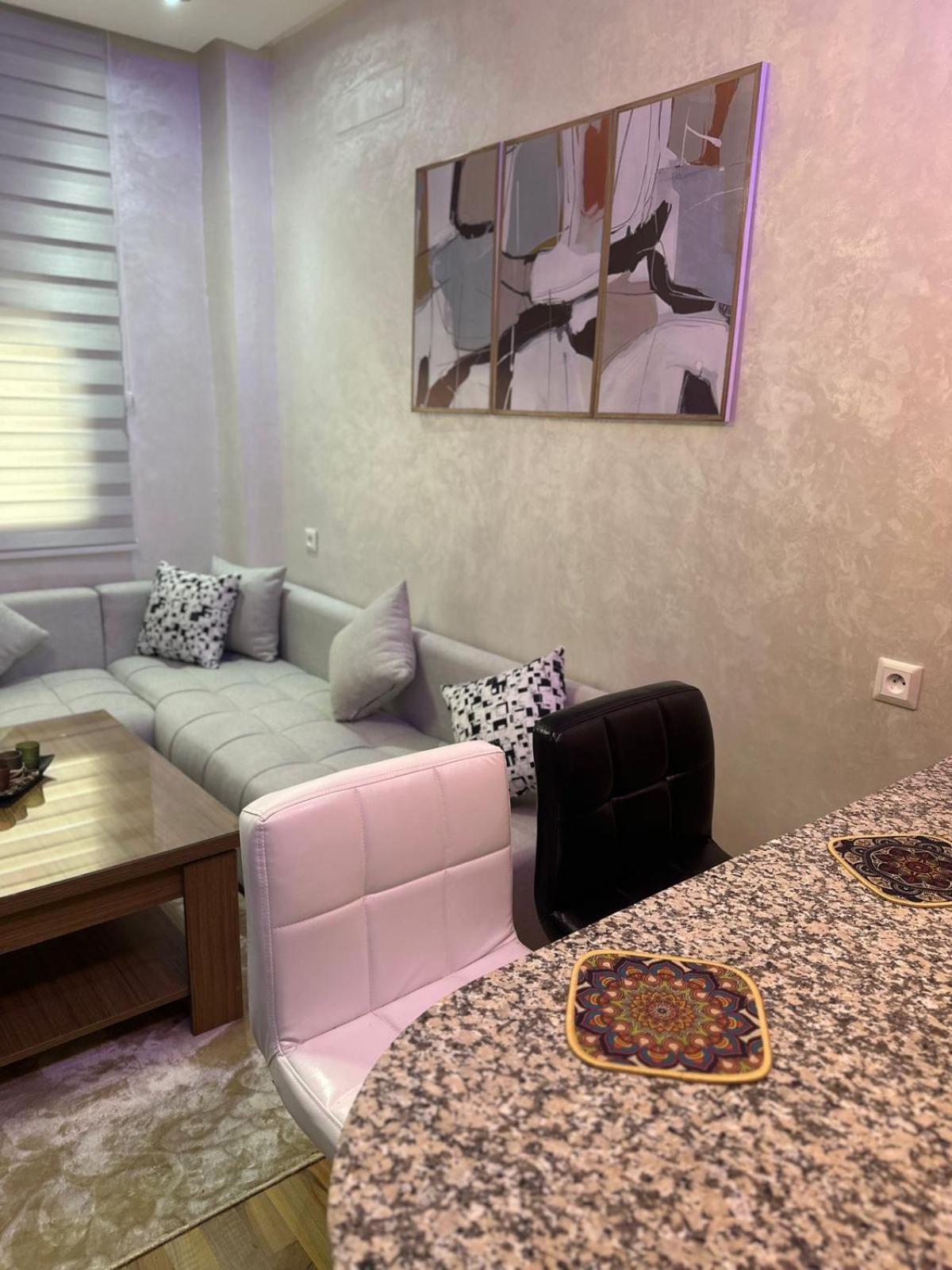 Modern Pool Service Airport Shuttle Easy Check-in Cozy Beds 7 Min From Marina