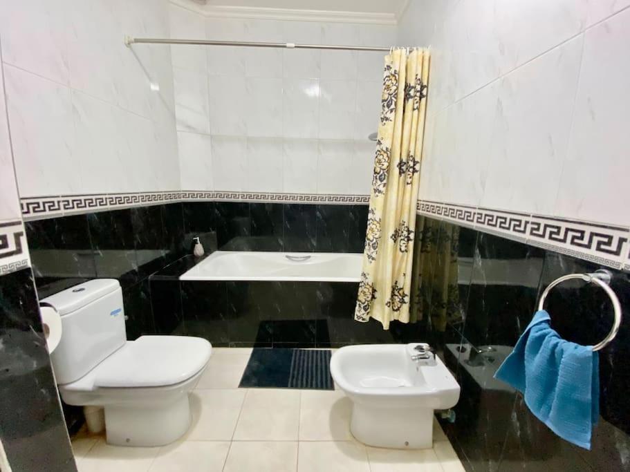 Seaside 2 Bedrooms Ground Floor - Holiday home