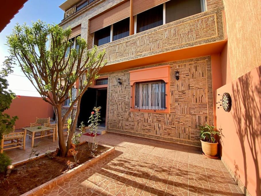 Seaside 2 Bedrooms Ground Floor - Holiday home