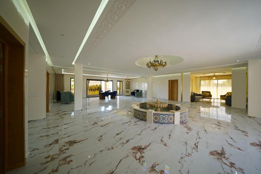 Villa Superbe Eco Avec Piscine *