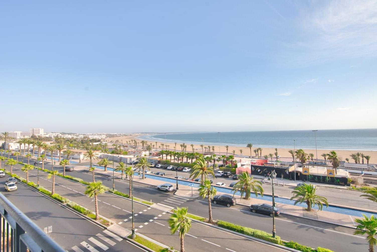 Apartment Luxury Seafront 101sqm With Wi-fi And Parking Agadir